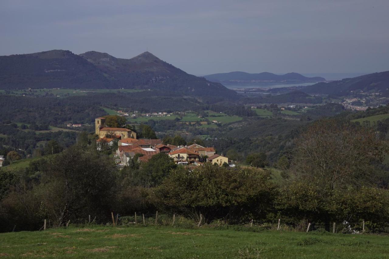 La Posada De Ojebar Nordica Rasines Bagian luar foto